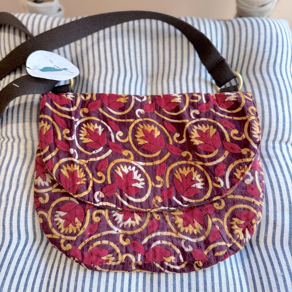 Better Way SARI BARI Purple Red Brown Sari Adjustable Crossbody Asha Saddle Bag